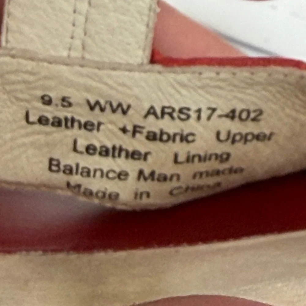 David Tate Womens 9.5 WW Red Leather T-Strap Slingback Sandals ARS17-402